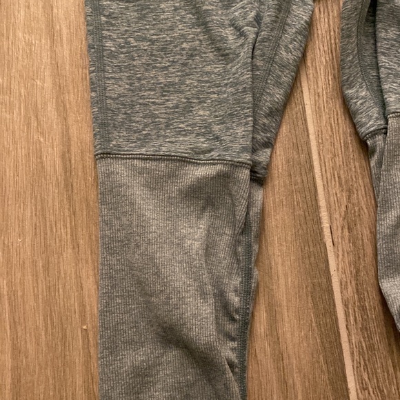 Alo High Waist Goddess Legging - Picture 2 of 4